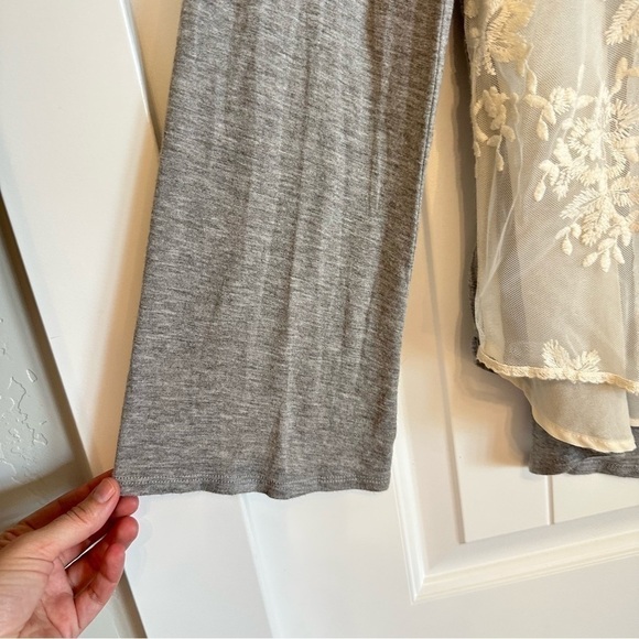 Grey long sleeve top cream lace sheer front, slightly flared sleeves, size L - Picture 9 of 9